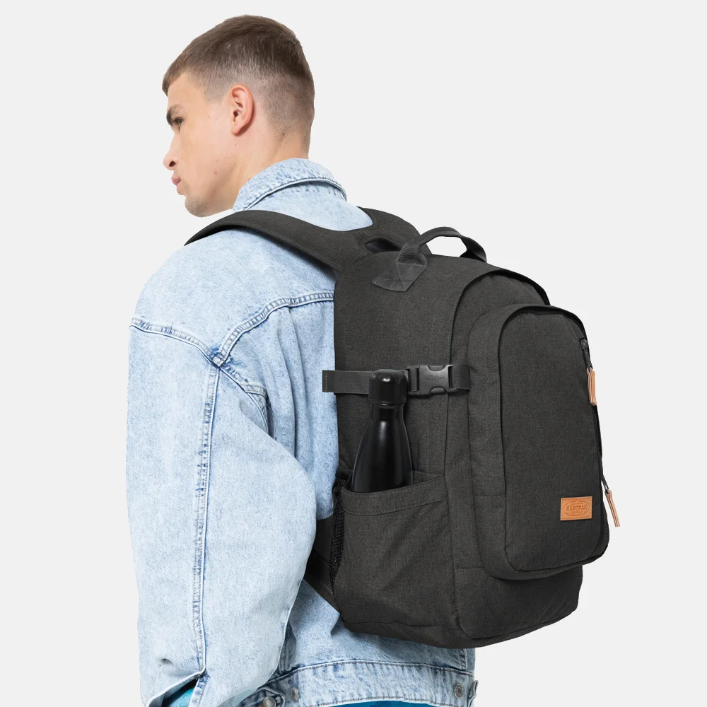 Eastpak Smallker rugzak 15 inch black denim2 bij Duifhuizen